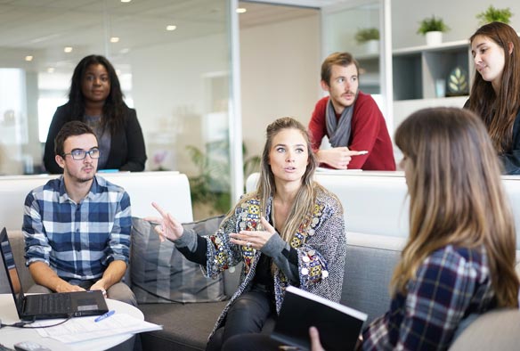 תקשורת מובילה